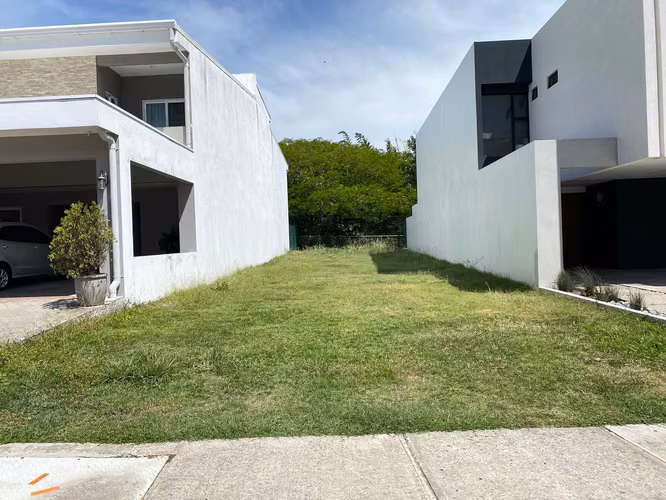 Lote en Santa Ana - Condominio Lusso #88 - MV - Imagen 7