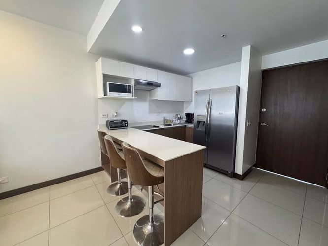 Exclusividad y Estilo en Rohrmoser: Su Nuevo Hogar en Nunciatura Flats - Imagen 2