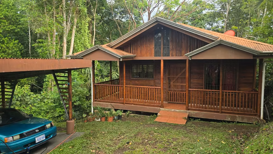 SE VENDE CABAÑA EN SANTA ROSA SAN CARLOS - Imagen 9