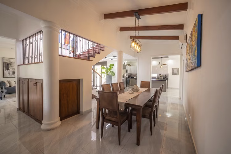 Casa Amueblada en Alquiler o Venta en Hacienda Los Reyes, La Guácima