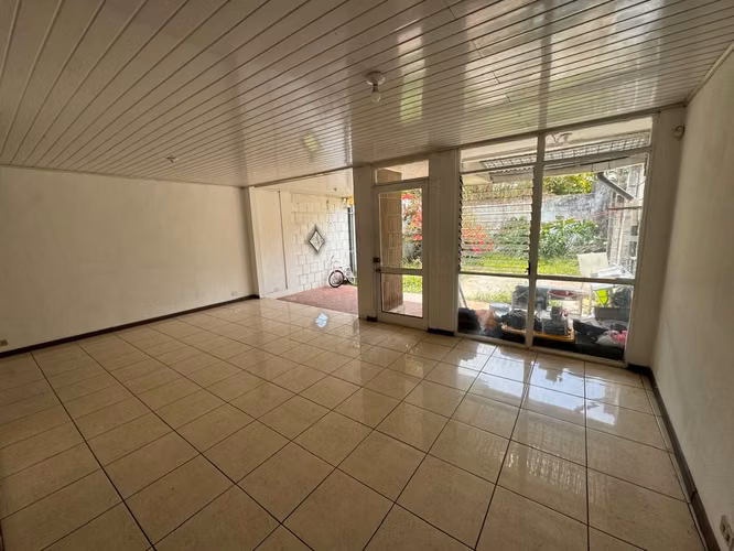 VENTA DE CASA INDEPENDIENTE EN ROHRMOSER - Imagen 16