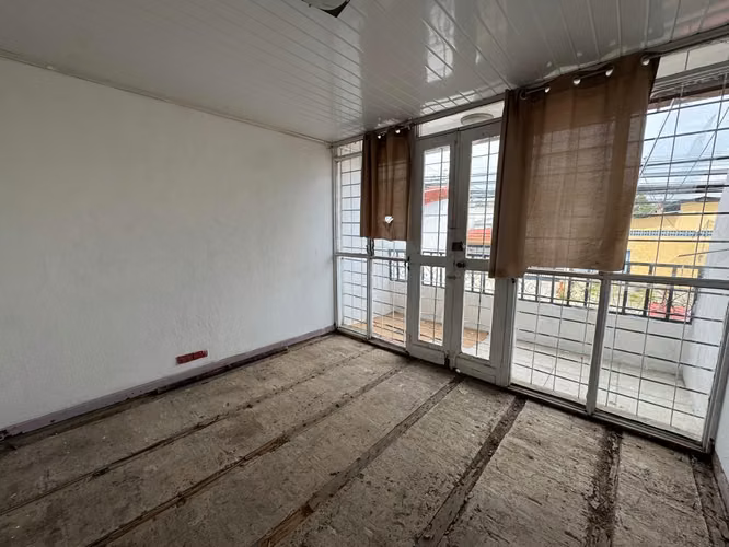VENTA DE CASA INDEPENDIENTE EN ROHRMOSER - Imagen 13