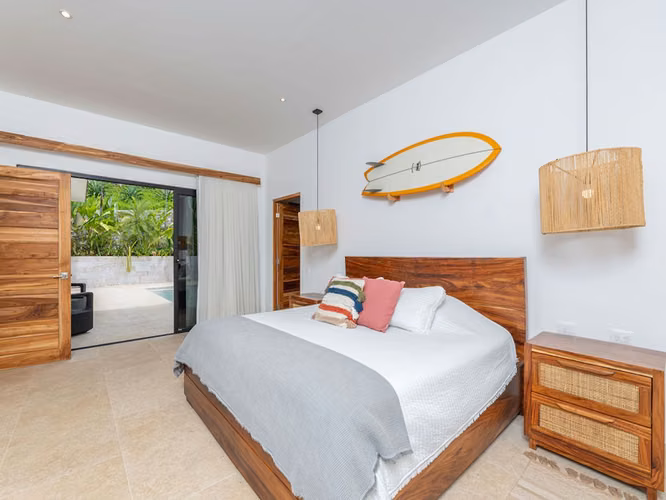 VENTA DE CASA EN PLAYA GRANDE - GUANACASTE