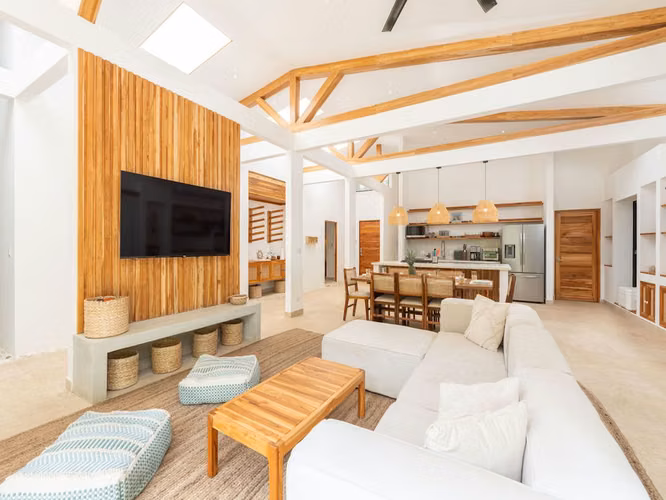 VENTA DE CASA EN PLAYA GRANDE - GUANACASTE