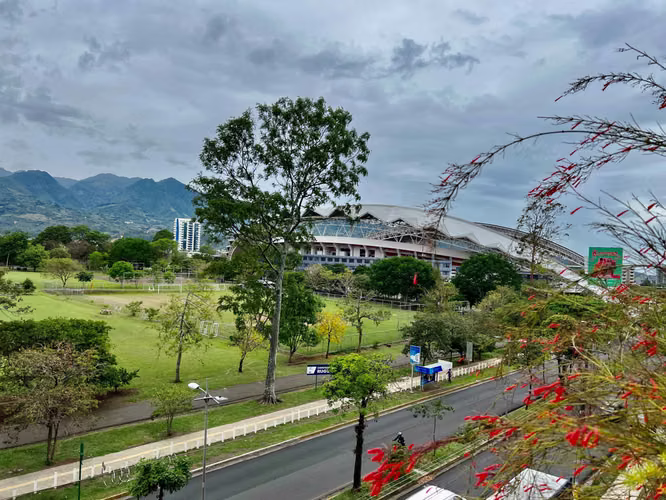 ALQUILER DE APARTAMENTO CON VISTA EN LA SABANA
