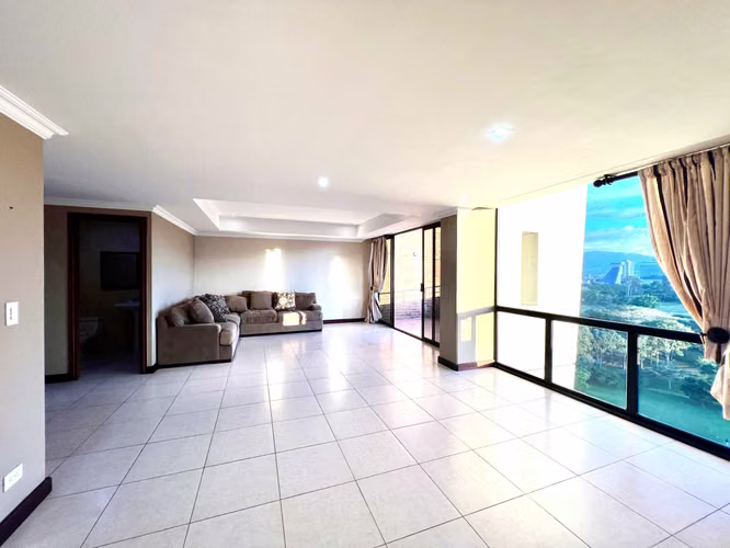 ALQUILER DE APARTAMENTO CON VISTA EN LA SABANA