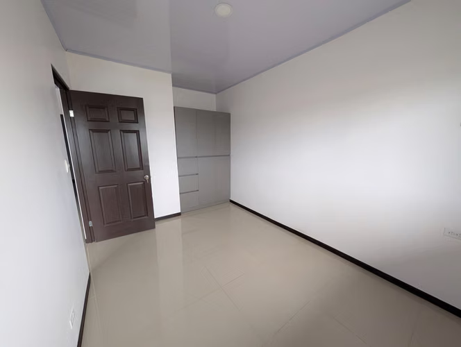 Apartamento ubicado en La Uruca, - Imagen 5