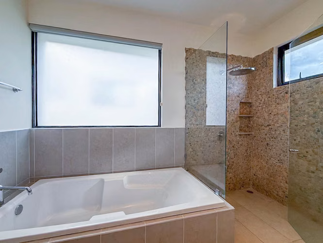 VENTA DE CASA EN RIO ORO - Imagen 13