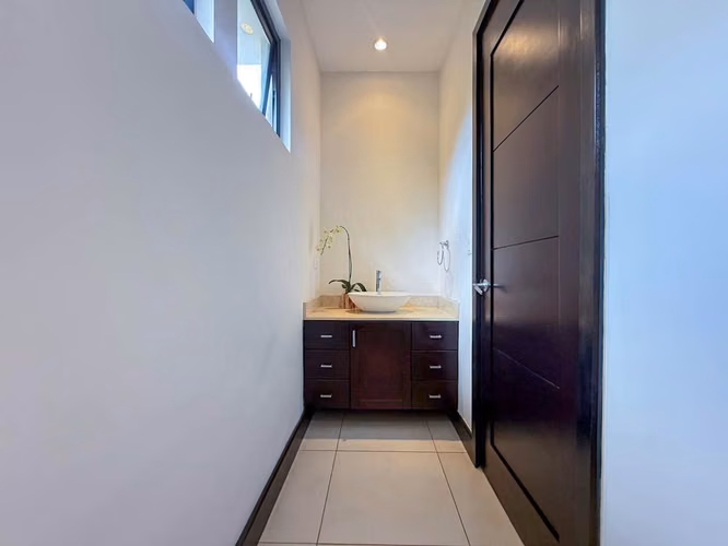 VENTA DE CASA EN RIO ORO - Imagen 9