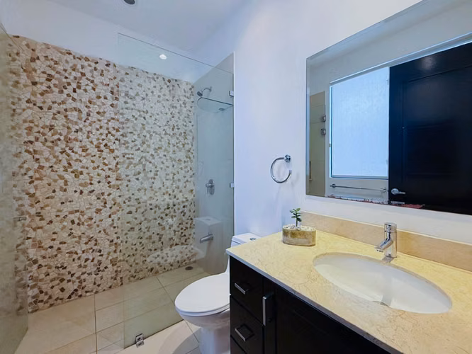 VENTA DE CASA EN RIO ORO - Imagen 19