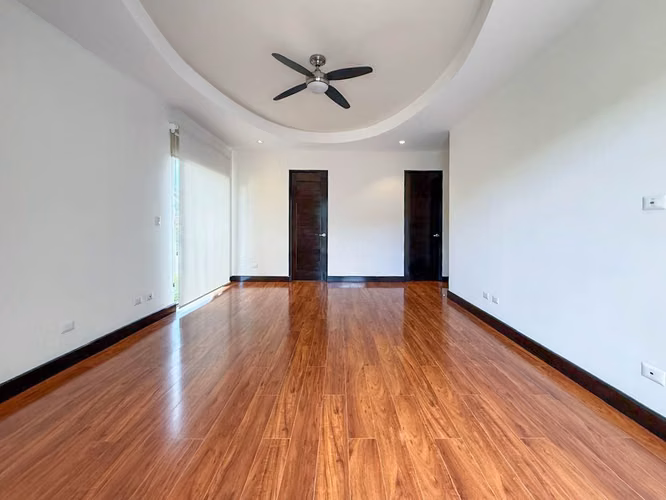 VENTA DE CASA EN RIO ORO - Imagen 10