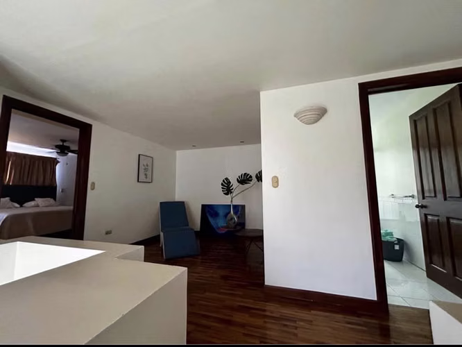 VENTA DE CASA EN CONDOMINIO EN LOS LAURELES, ESCAZU - Imagen 3