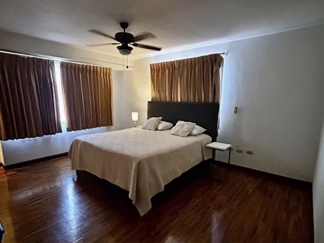 VENTA DE CASA EN CONDOMINIO EN LOS LAURELES, ESCAZU - Imagen 14