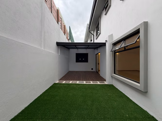 Estrene Moderna Casa En Tres Ríos