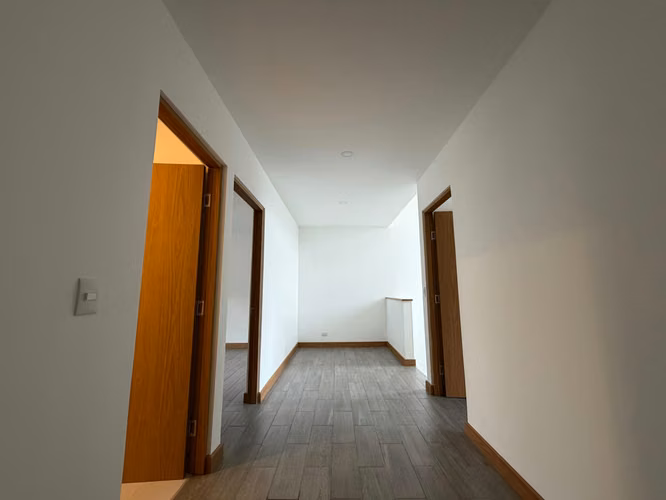 Estrene Moderna Casa En Tres Ríos