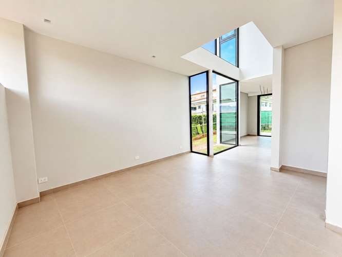 SE VENDE Casa NUEVA Condominio Santo Tomás Heredia Santo Domingo | YZB - Imagen 6