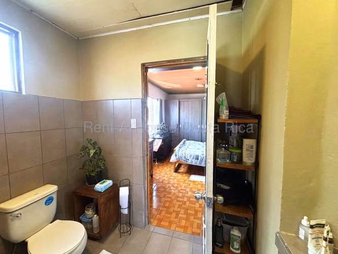 Casa en VENTA en San Vicente de Moravia con Ingreso Extra, Amplio Terreno y Excelente Ubicación - Imagen 8