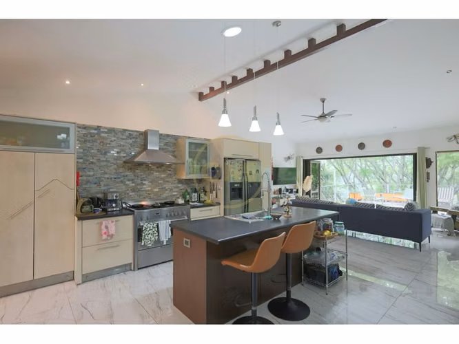 Venta Casa independiente Ciudad Colón