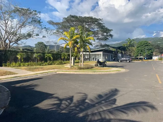 Descubre viviendas nuevas en el residencial Arenas de Herradura