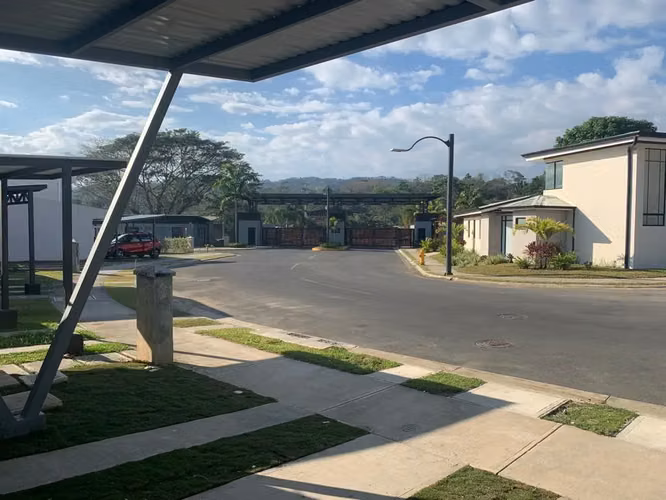 Descubre viviendas nuevas en el residencial Arenas de Herradura