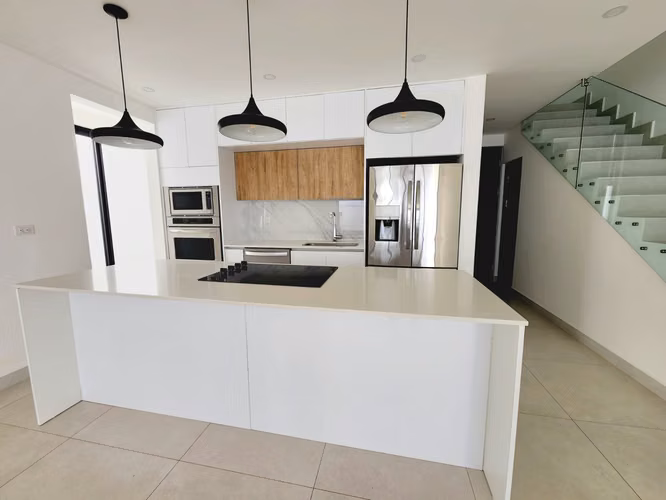 Casa Moderna en Venta para Inversión – Santa Ana (Pozos) - Imagen 3