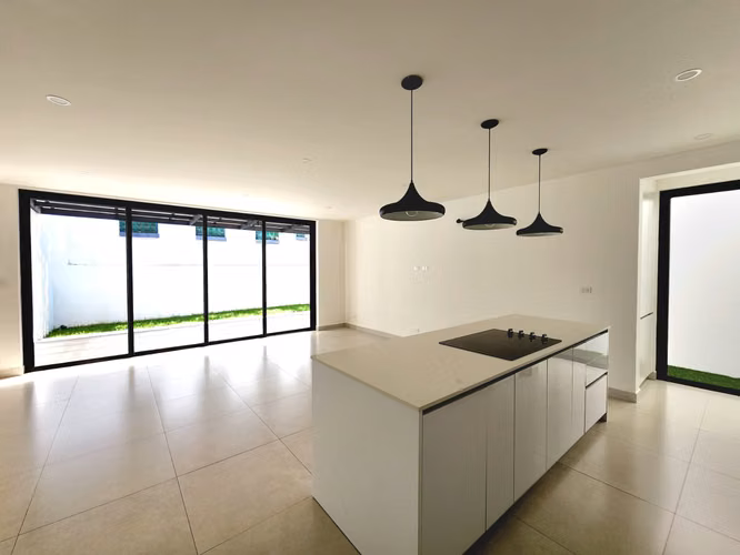 Casa Moderna en Venta para Inversión – Santa Ana (Pozos) - Imagen 4