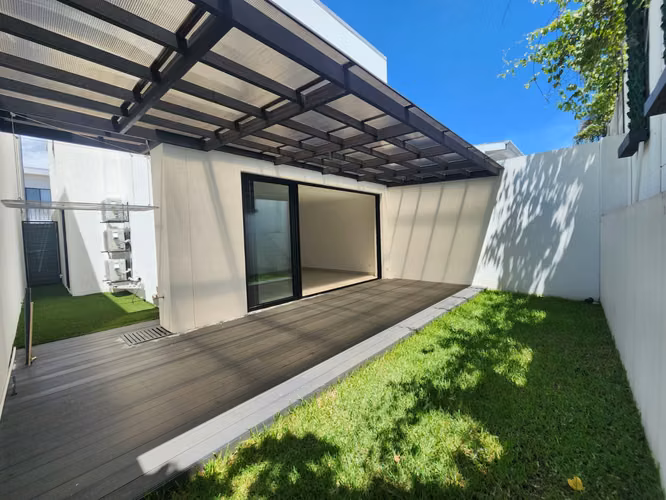 Casa Moderna en Venta para Inversión – Santa Ana (Pozos) - Imagen 9