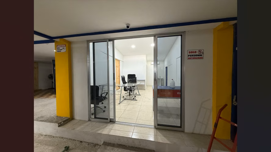 G.A. Se Vende Amplio Local Comercial, Heredia. - Imagen 8