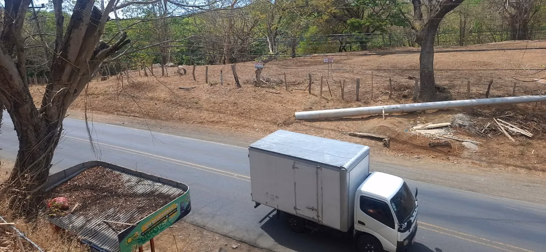 TERRENO COMERCIAL - OPORTUNIDAD UNICA PARA DESARROLLADOR INVERSIONISTA
