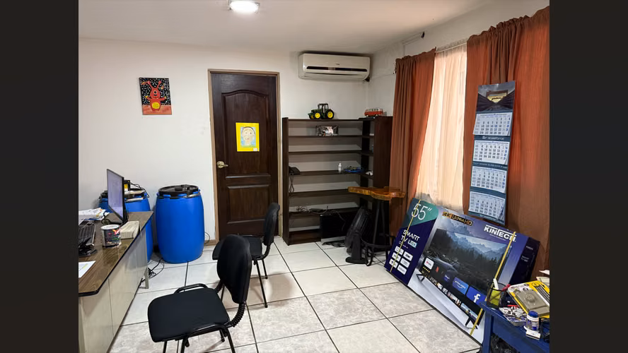 G.A. Se vende terreno con bodega y oficinas. San Pablo de Barva. Heredia