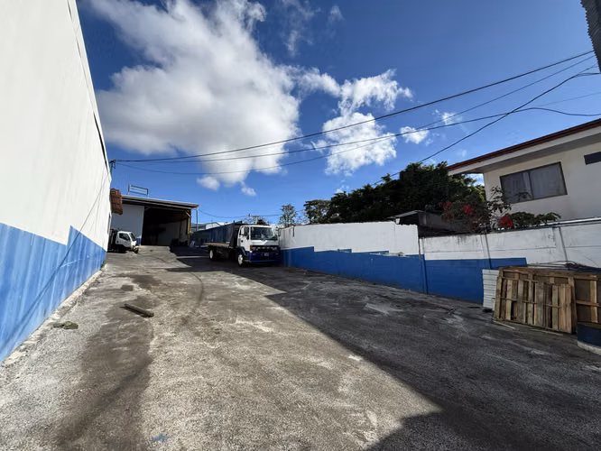 G.A. Se vende terreno con bodega y oficinas. San Pablo de Barva. Heredia