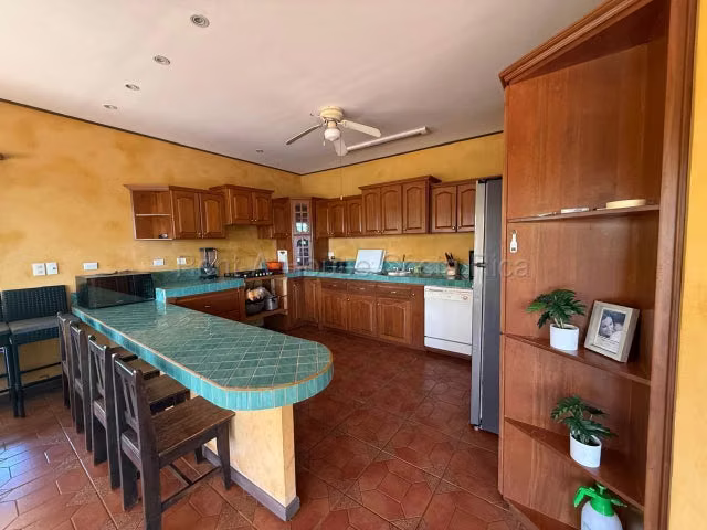 G.A. Venta de Quinta en Esparza, Puntarenas.
