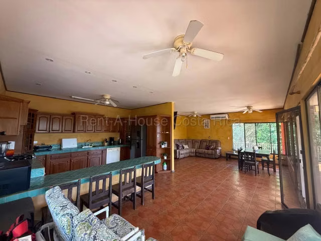 G.A. Venta de Quinta en Esparza, Puntarenas.