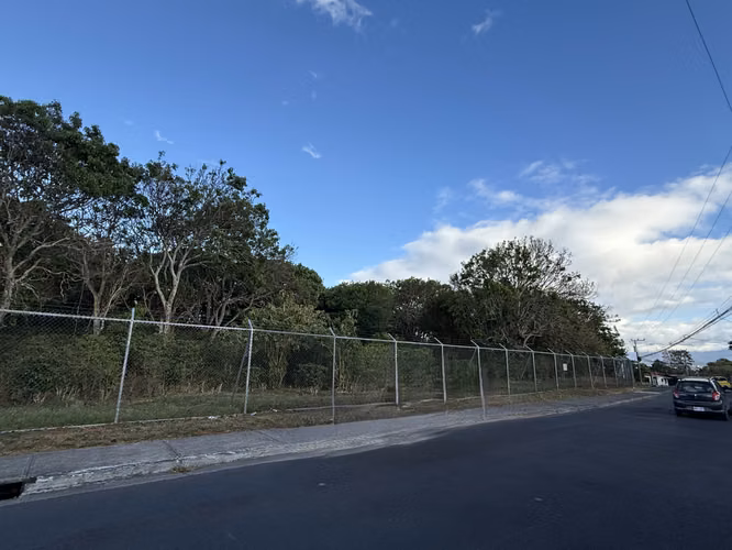 G.A. Venta de Terreno en San Rafael de Heredia.