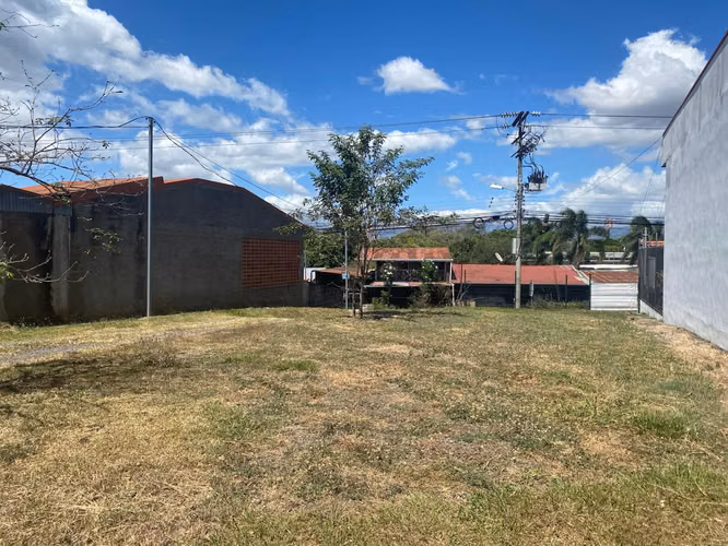 Vendo lote en Turrucares, Alajuela uso de suelo mixto, por la gasolinera en el centro - Imagen 11