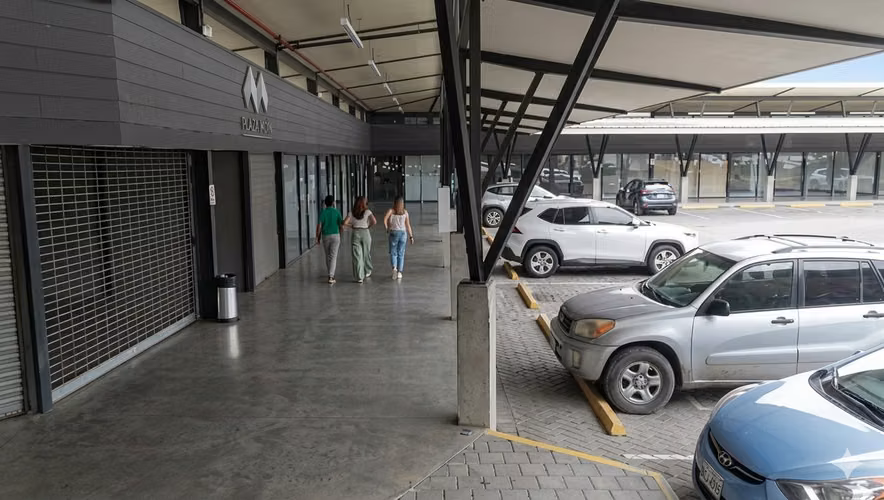 LOCALES COMERCIALES | Plaza Moín – Limón Centro