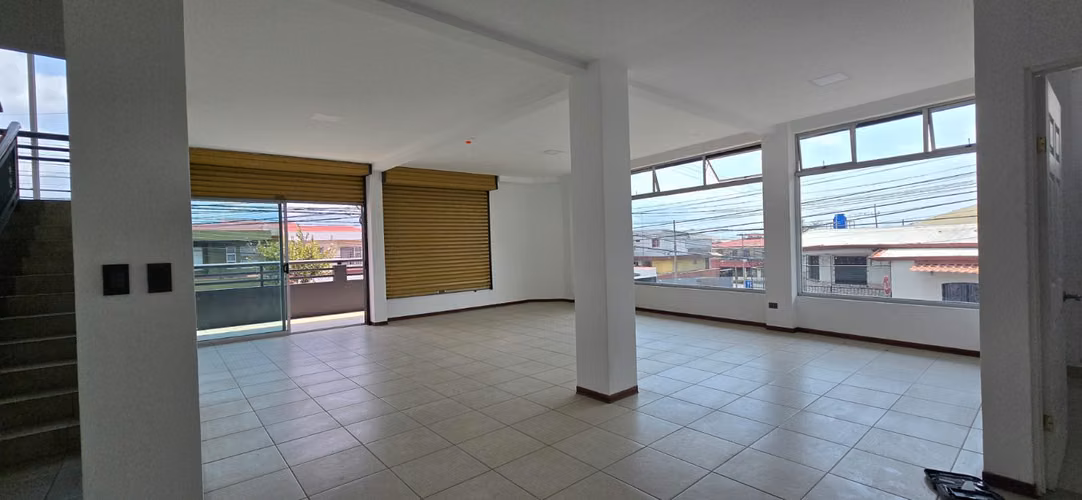 Alquiler Edificio  Corporativo 946m² - Estratégico Heredia