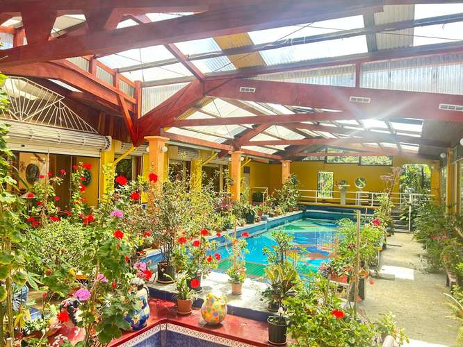 VENTA DE CASA EN SAN ISIDRO DE HEREDIA, USO DE SUELO MIXTO