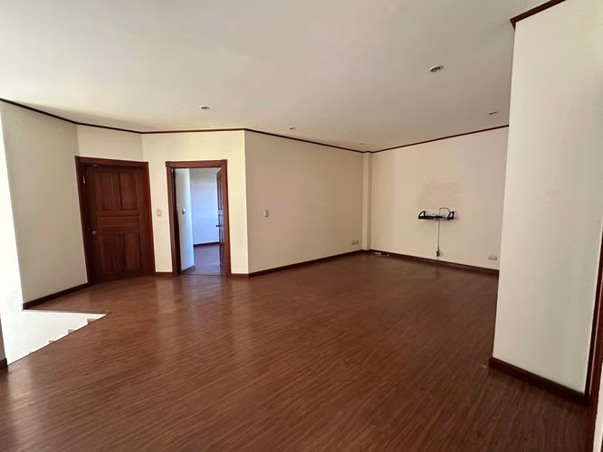 CONDOMINIO CERRO COLÓN