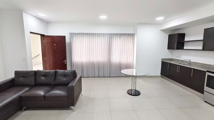 SE ALQUILA APARTAMENTO DE 2 HABITACIONES EN LA SABANA - Imagen 6
