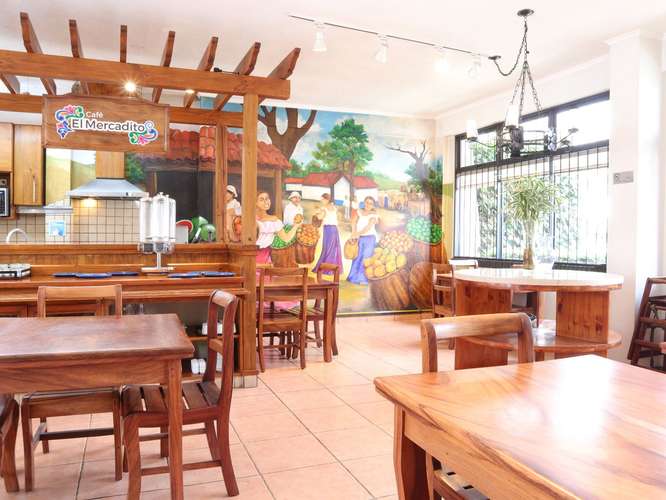 ALQUILER DE LOCAL PARA CAFETERIA EN LA SABANA