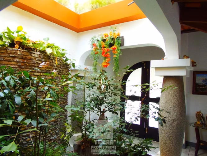 PROPIEDAD SAN JOAQUIN HEREDIA IDEAL PARA CLINICA OFICINA RESTAURANTE ZSP28