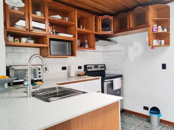 SE VENDE CASA EN EL ROBLE DE ALAJUELA ZSP7