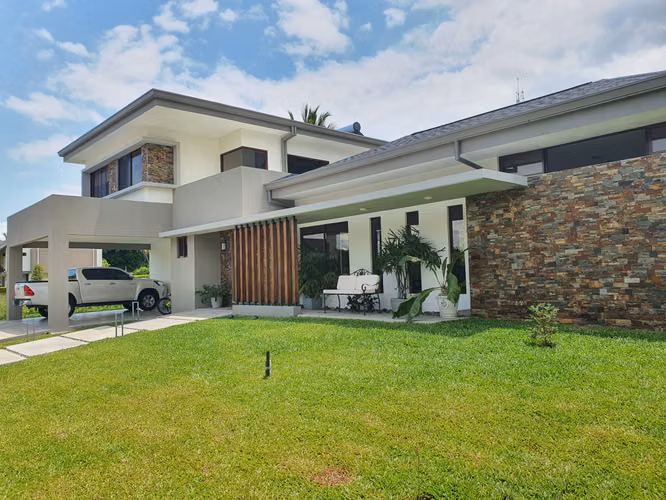 Venta de Lujosa Casa en Condominio La Garita, Alajuela - Imagen 8
