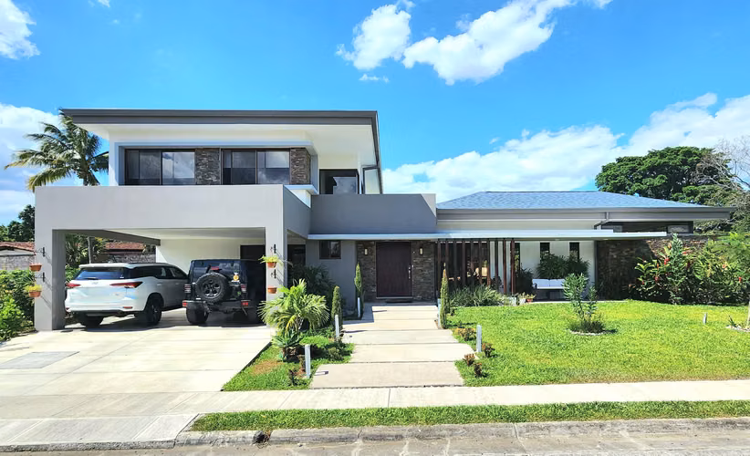 Venta de Lujosa Casa en Condominio La Garita, Alajuela - Imagen 9