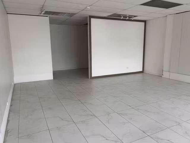 LCC-364 Local Comercial en Condominio. - Imagen 3