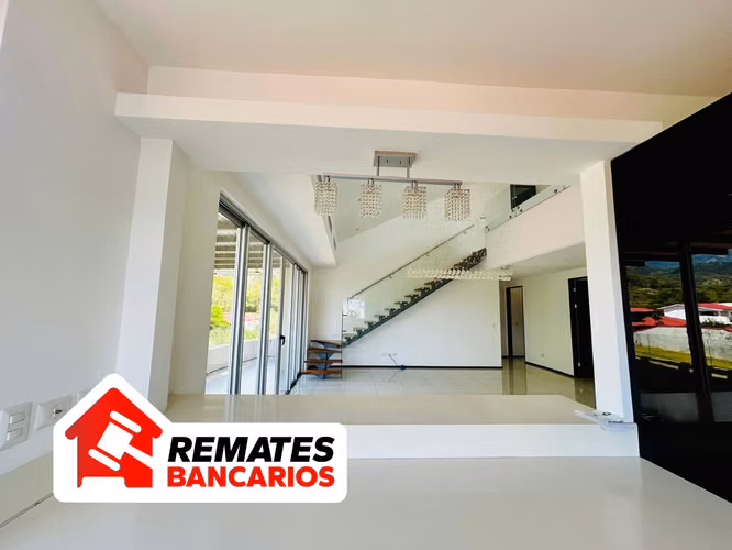 Venta de penthouse, Condominio Vereda de Río, Santa Ana, Remate - Imagen 9