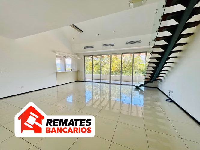 Venta de penthouse, Condominio Vereda de Río, Santa Ana, Remate - Imagen 8
