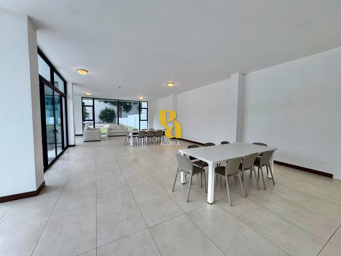 Alquiler amplio apartamento con vista en Escazú - Imagen 16