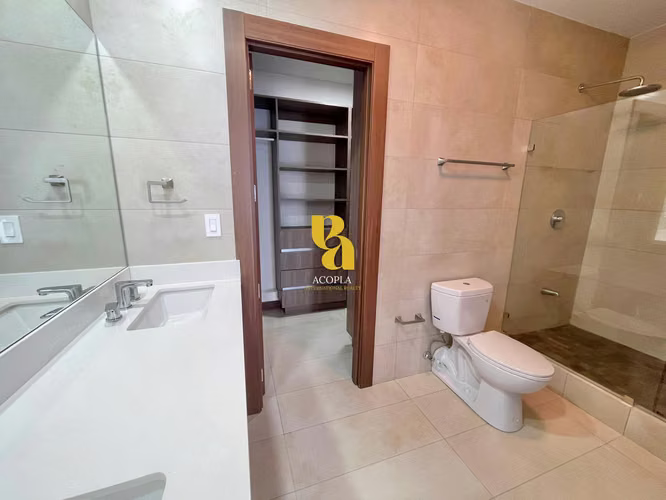 Alquiler amplio apartamento con vista en Escazú - Imagen 9